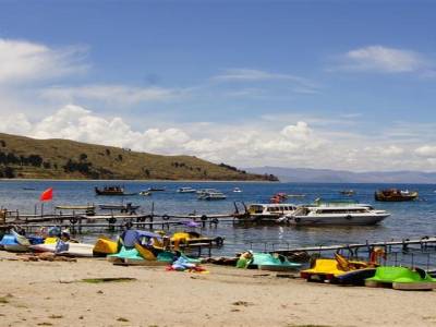 Vue du lac titicaca de Copacabana