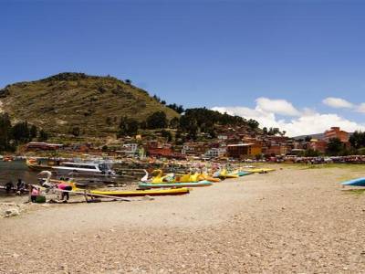 Vue du lac titicaca de Copacabana