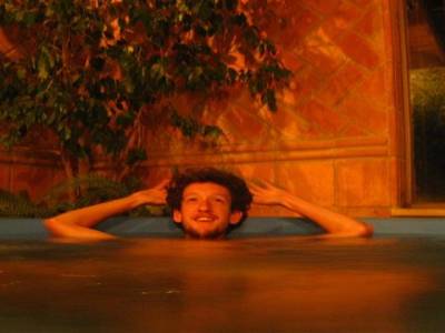 Un petit jaccuzi, après une dure journée!!