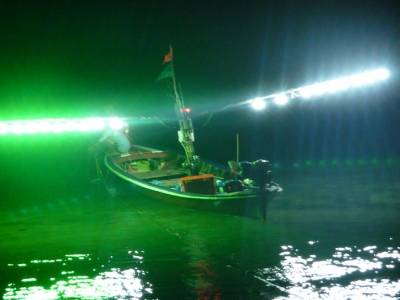 Départ pêche de nuit a Ko lanta