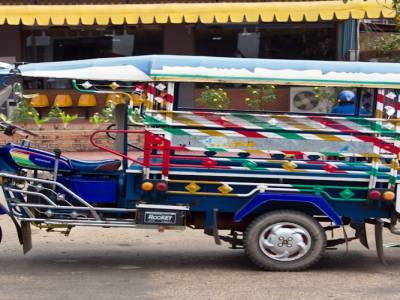 Songthaew version 3 roues