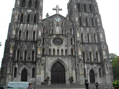 Cathedrale St Jo a Hanoi