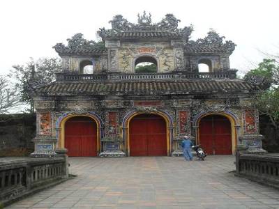 cite imperiale de Hue (centre du Vietnam, la ou ca caille)