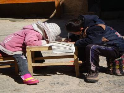 Les devoirs au soleil