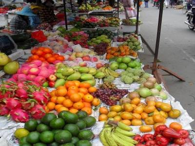 Etale de fruits a Hoi An (c pas du verlan) 