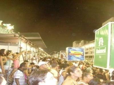 Le sambodrome, lors des répétitions du Carnaval