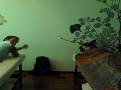 massage de folie : a l'huile pour Amelie, au coude dans le dos pour Thomas (massage thai)
