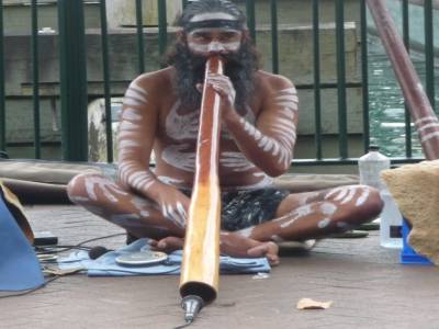 Aborigéne ou imposteur?