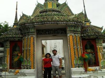 nous dans le temple