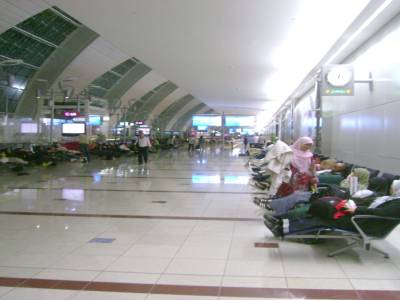 Aéroport de Dubai, le 16 mars 2011