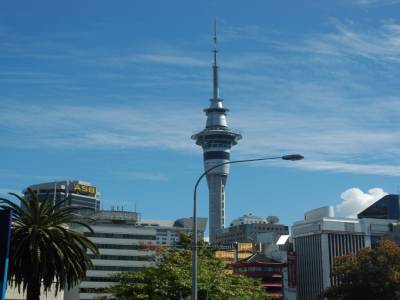 La sky tower 