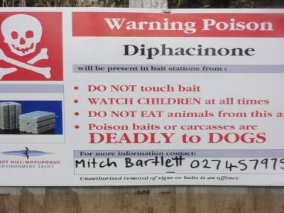 Beaucoup trop de zones où le gouvernement sème du poison