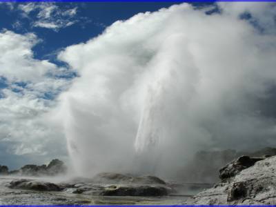 Geyser de Pohutu
