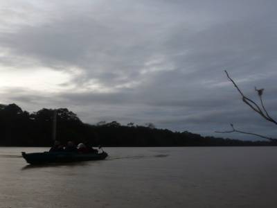 Bateau sur l'eau