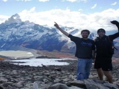 En haut du Loma del Pliegue Tumbado, avec Andrew, un australien