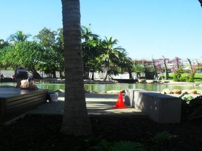 La plage artificielle de Brisbanne, c autre chose que Thionville-plage...