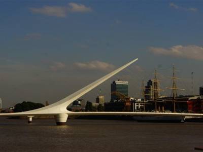 Puerto Madero - Puente de la mujer