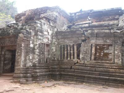 Temple Hindou devenu boudhiste....