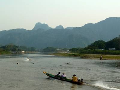 La Nam Song a Vang Vieng