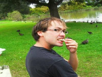 vous avez remarque qqch ? et oui, je n'ai plus de barbe !