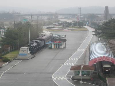 Demilitarized Zone (DMZ)