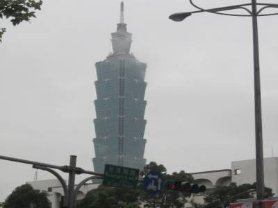 101 Tower depuis Sun Yat-sen Memorial Hall