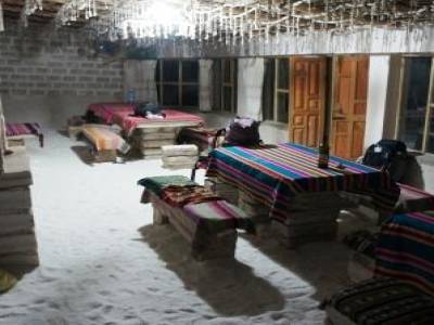 Trip Uyuni, derniere nuit dans un hotel de sel!!! 