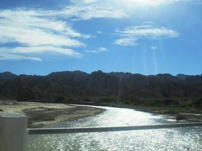 le rio calchaqui, qui tient son nom des indiens vivant la avant que les espagnols ne debarquent et tuent tout le monde