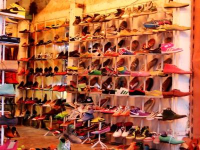 Les magasins de chaussures sur mesure