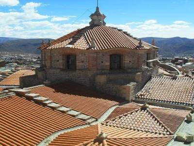 la vue depuis le clocher de la cathedrale de potosi