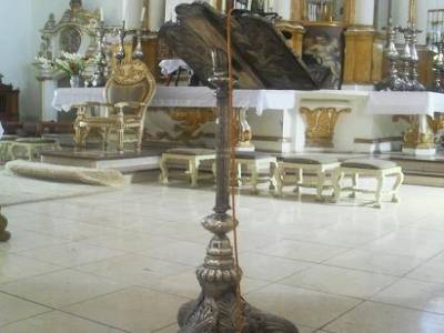 Dans la cathedrale de Sucre y a que des meubles en argent de Potosi, c est dingue!!!
