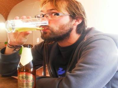 la fameuse biere Pacena de Bolivie... pas terrible.