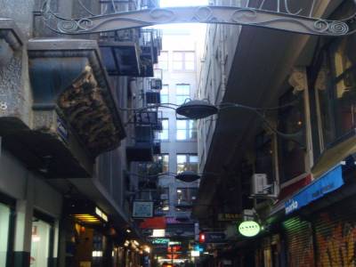 Ruelle Centre Place