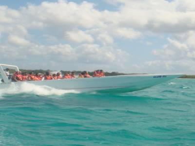 Bateau rapide pour Saona Island