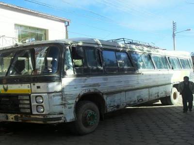 Un bus a Tupiza, bien pourri comme ts les bus en Bolivie!