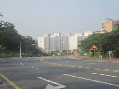 Campus SNU: Route des dortoirs