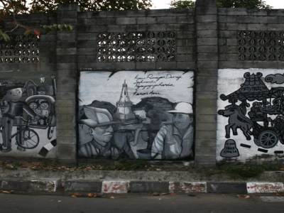 graff dans les rues de Jodja