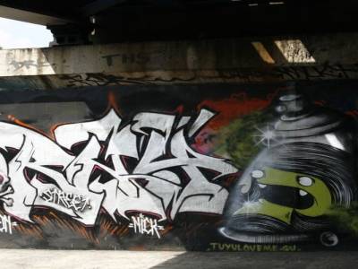 graff dans les rues de Jodja