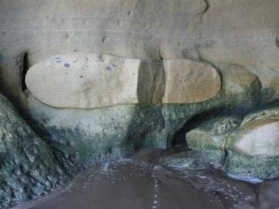 Dans une grotte, pres de Lobitos