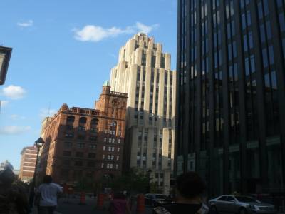 Petit cousin de l’Empire State Building dans Vieux Montréal