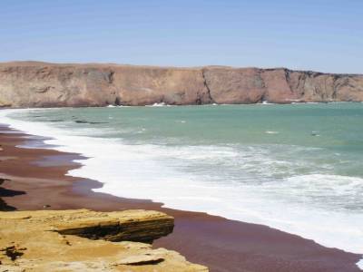PLAGE ROUGE