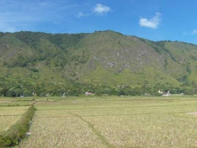  Lac Toba
