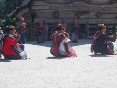  Lac Toba