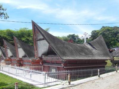  Lac Toba