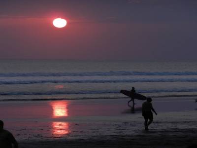 Coucher de soleil sur la plage de Seminyak