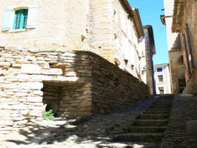 Gordes