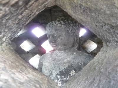 VIsion de l'interieur d'une stupa