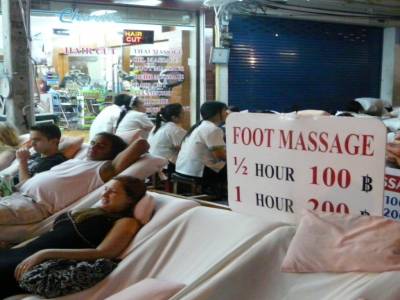 massage en pleine rue (pas très relaxant)