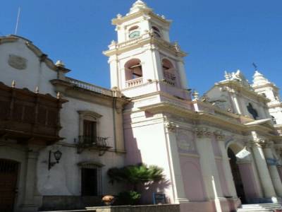 La cathédrale de Salta