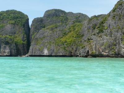 THE BEACH , MAYA BAY
